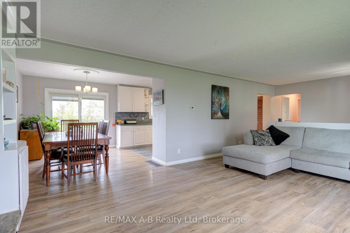 Photo 7 at 1241 - 1247 Colborne Street W, Brantford