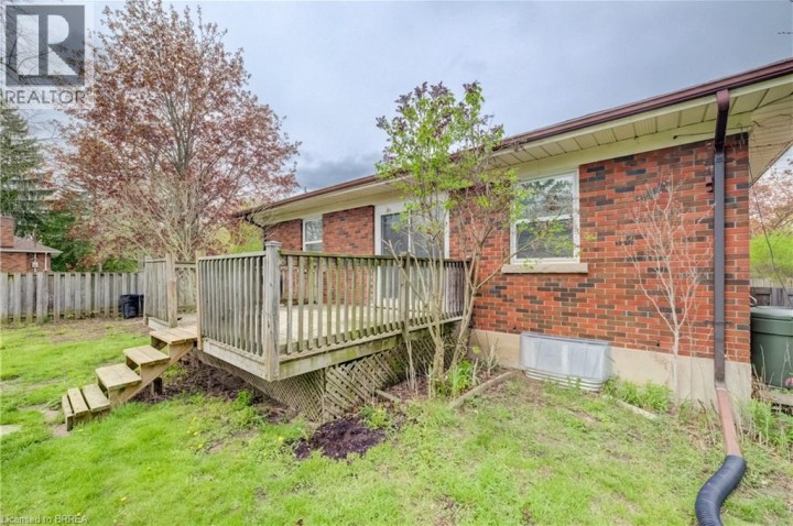 Photo 32 at 37 Glenwood Drive, Echo Place, Brantford