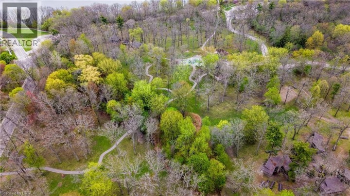 Photo 42 at 37 Glenwood Drive, Echo Place, Brantford