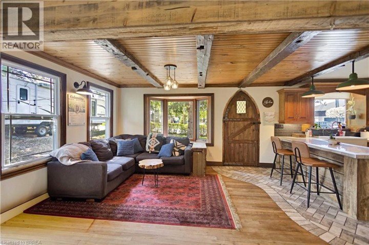 Photo 11 at 6 Churchill Drive, Innerkip (Victoria Park), Woodstock