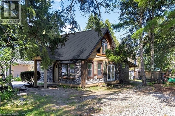 Photo 2 at 6 Churchill Drive, Innerkip (Victoria Park), Woodstock