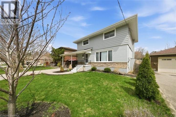 Photo 8 at 22 Paris Road, Henderson, Brantford