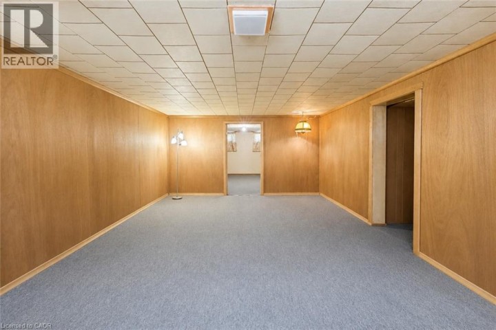 Photo 13 at 594 Krug Street, Heritage Park / Rosemount, Kitchener