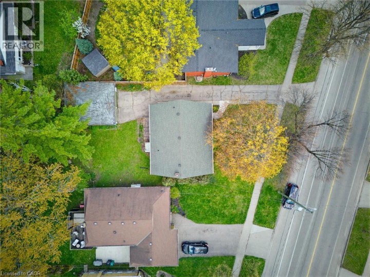Photo 19 at 594 Krug Street, Heritage Park / Rosemount, Kitchener