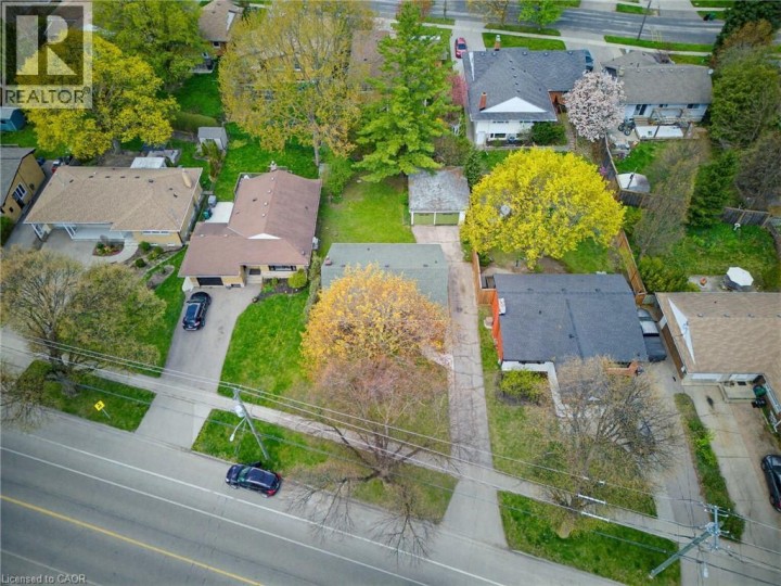 Photo 21 at 594 Krug Street, Heritage Park / Rosemount, Kitchener