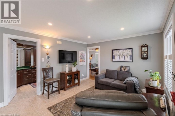 Photo 14 at 36 Crandell Avenue, Eagle Place East, Brantford