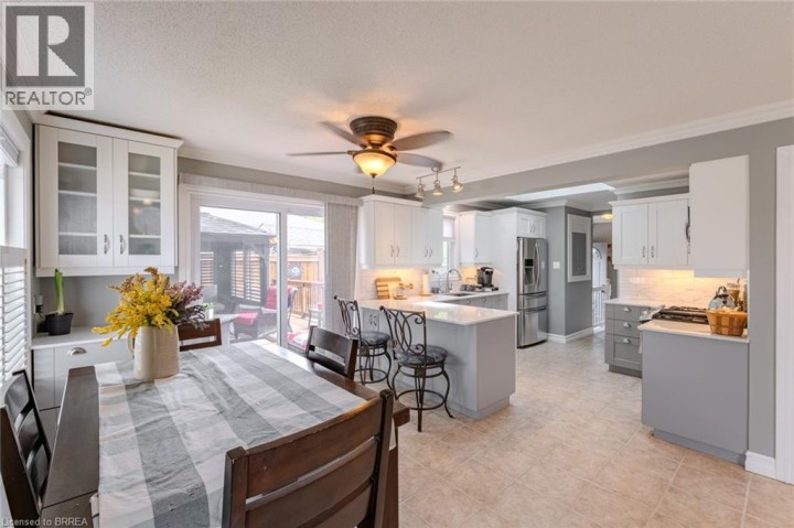 Photo 8 at 36 Crandell Avenue, Eagle Place East, Brantford