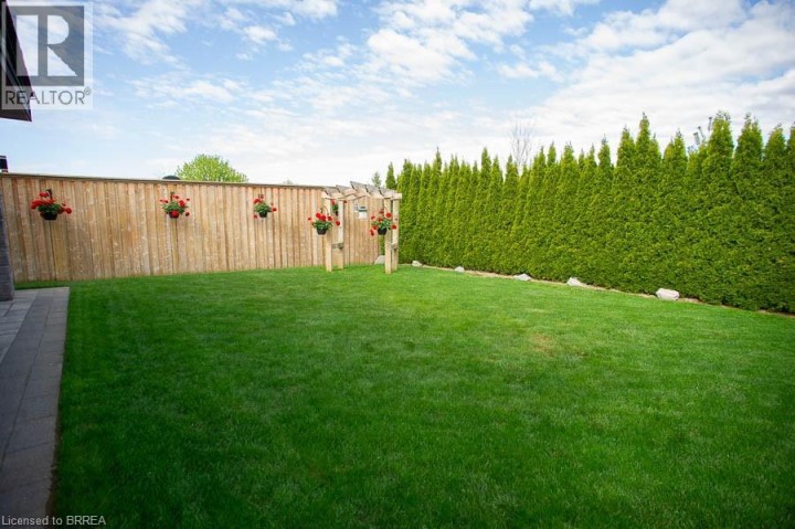 Photo 39 at 10 Bisset Avenue, Empire South, Brantford
