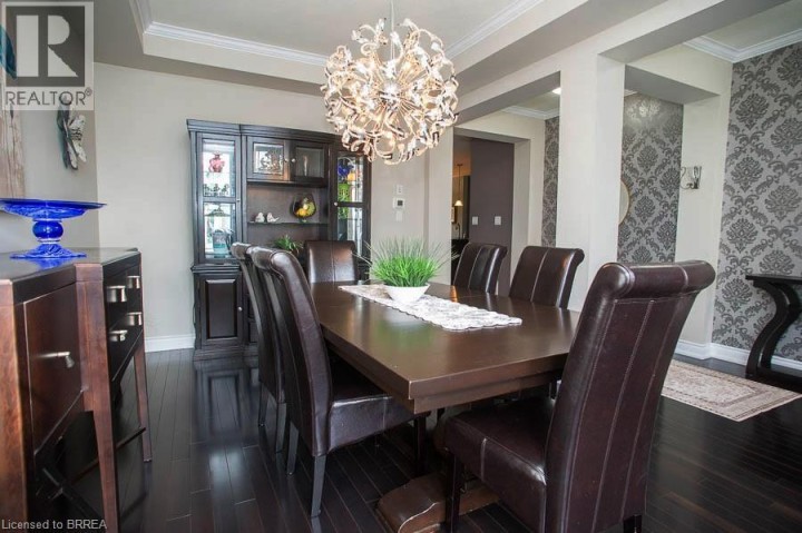 Photo 7 at 10 Bisset Avenue, Empire South, Brantford