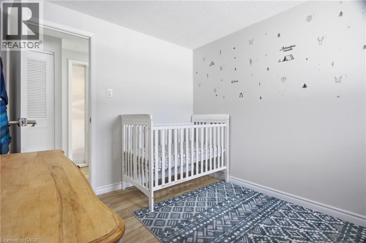 Photo 13 at 19 Greendale Crescent, Chicopee / Freeport, Kitchener