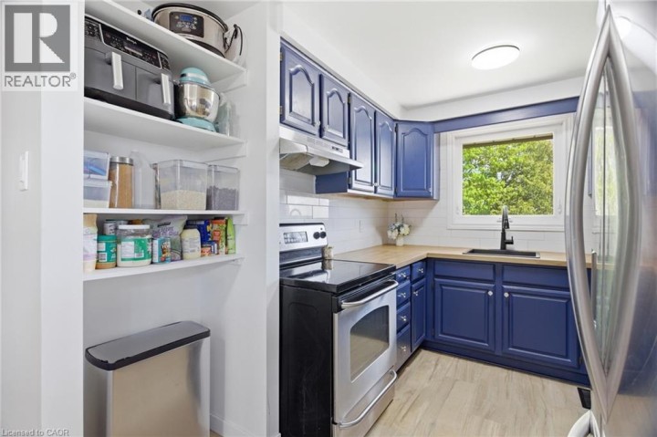 Photo 25 at 19 Greendale Crescent, Chicopee / Freeport, Kitchener