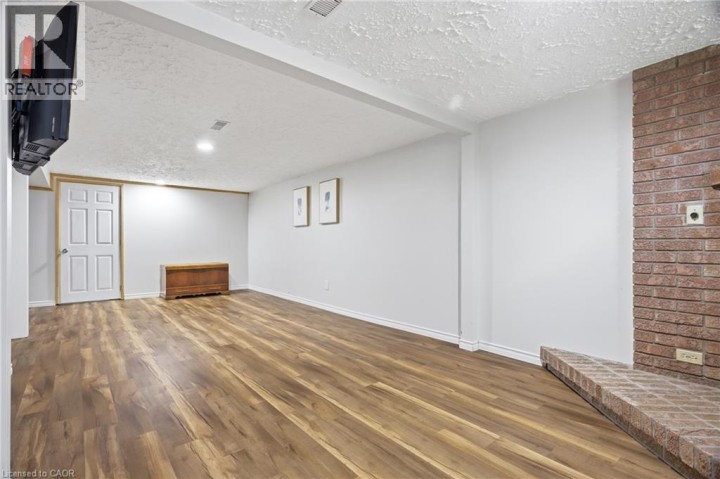Photo 30 at 19 Greendale Crescent, Chicopee / Freeport, Kitchener
