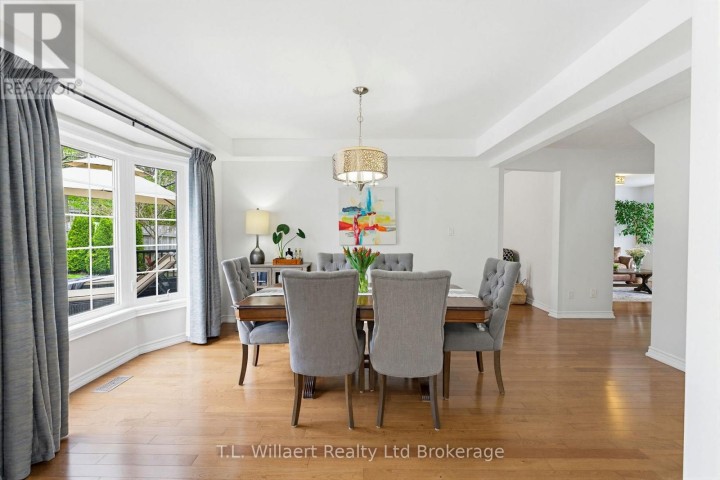 Photo 13 at 10 Woodside Drive, Tillsonburg