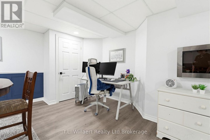 Photo 34 at 10 Woodside Drive, Tillsonburg