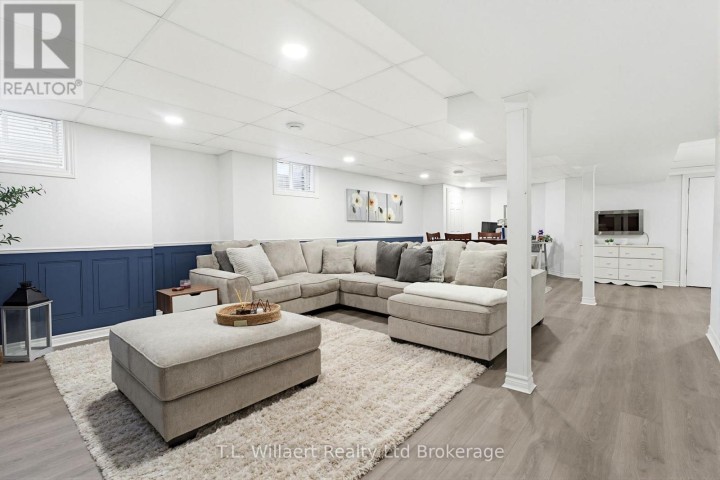 Photo 36 at 10 Woodside Drive, Tillsonburg
