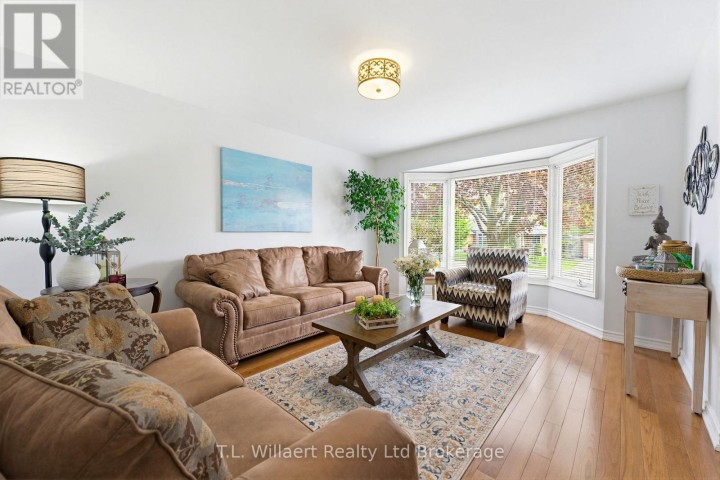 Photo 8 at 10 Woodside Drive, Tillsonburg