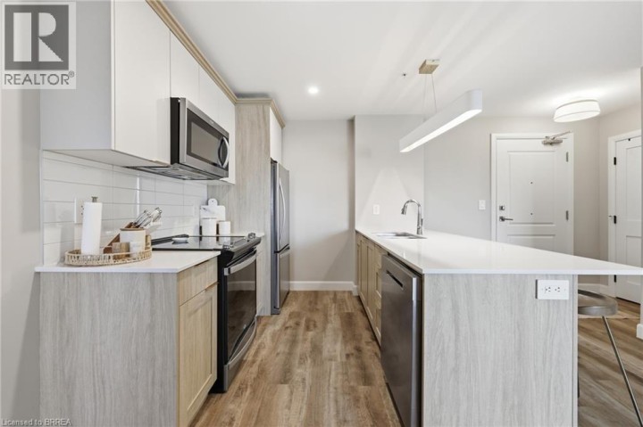 Photo 14 at 313 - 34 Norman Street, Fairview / Greenbrier, Brantford