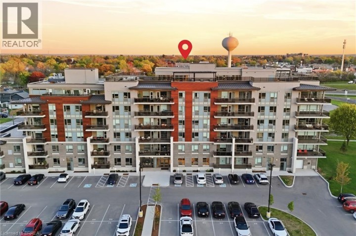 Photo 2 at 313 - 34 Norman Street, Fairview / Greenbrier, Brantford