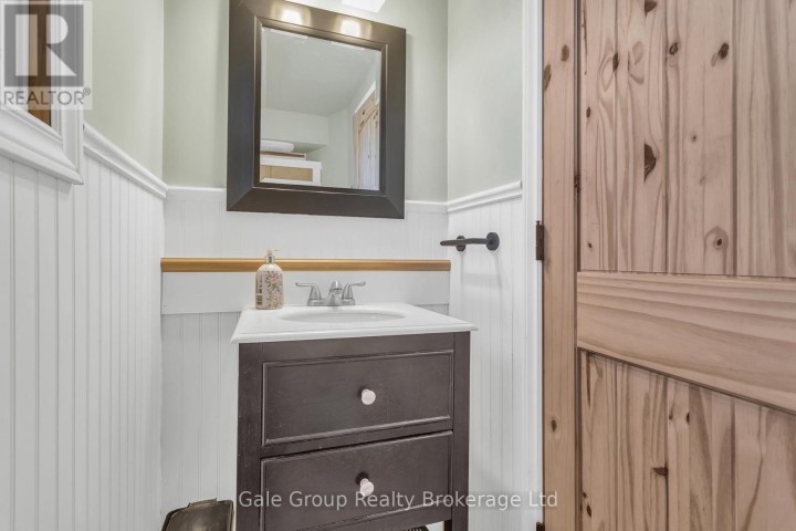 Photo 20 at 18 E Queen Street, Beachville, Ingersoll