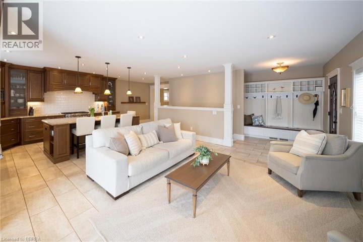 Photo 16 at 48 Lincoln Avenue, Holmedale, Brantford