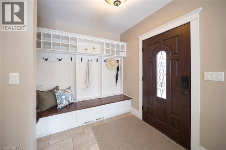 Photo 17 at 48 Lincoln Avenue, Holmedale, Brantford