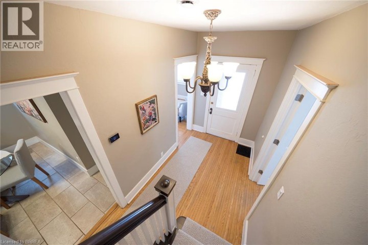 Photo 18 at 48 Lincoln Avenue, Holmedale, Brantford