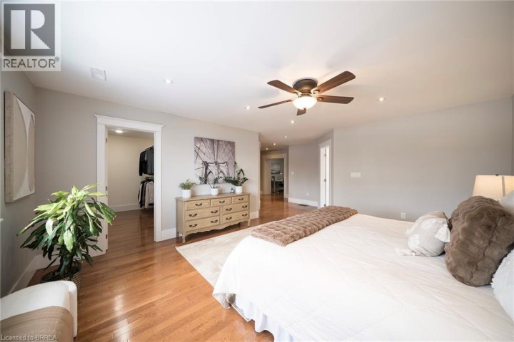 Photo 22 at 48 Lincoln Avenue, Holmedale, Brantford