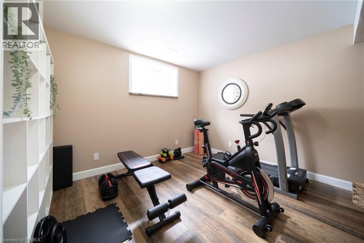 Photo 37 at 48 Lincoln Avenue, Holmedale, Brantford