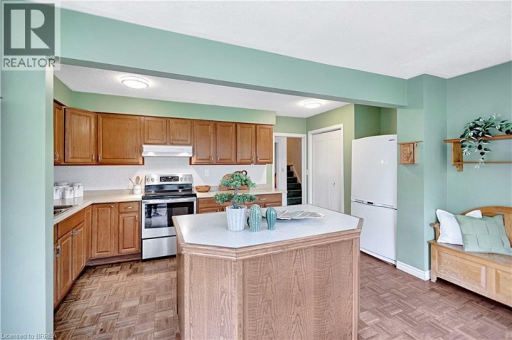 Photo 10 at 177 St George Street, Queensway / Grove, Brantford