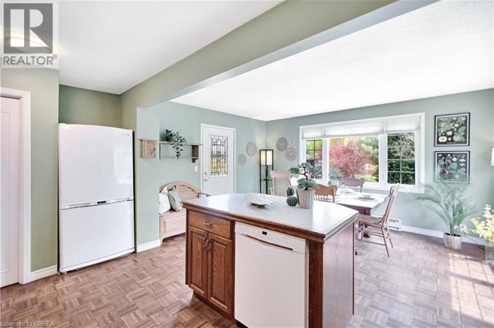Photo 12 at 177 St George Street, Queensway / Grove, Brantford