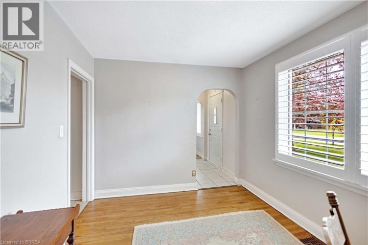 Photo 16 at 177 St George Street, Queensway / Grove, Brantford