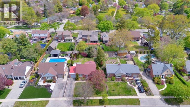 Photo 42 at 177 St George Street, Queensway / Grove, Brantford