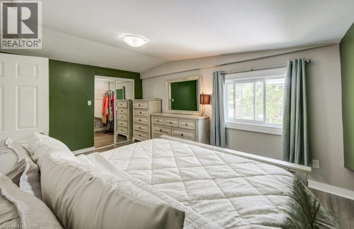 Photo 17 at 54 Seventh Avenue, Eagle Place East, Brantford