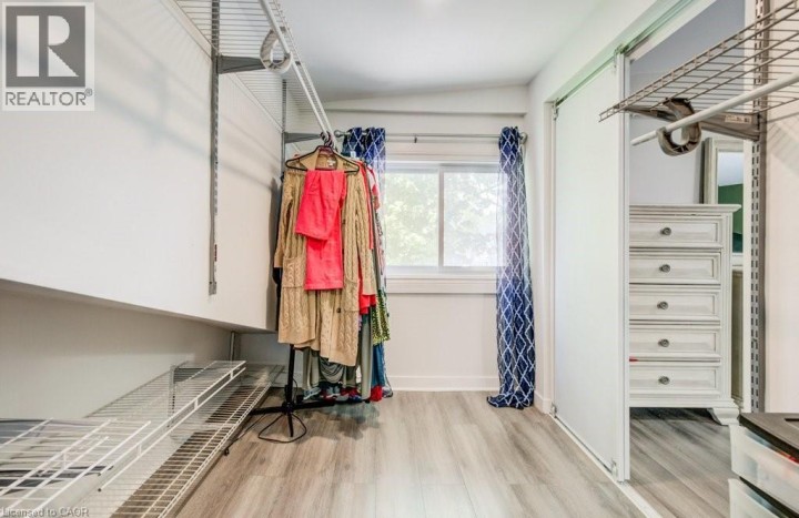 Photo 18 at 54 Seventh Avenue, Eagle Place East, Brantford