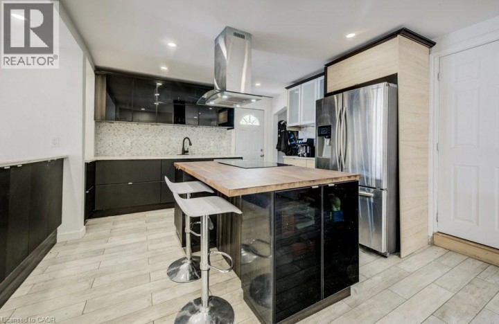 Photo 7 at 54 Seventh Avenue, Eagle Place East, Brantford