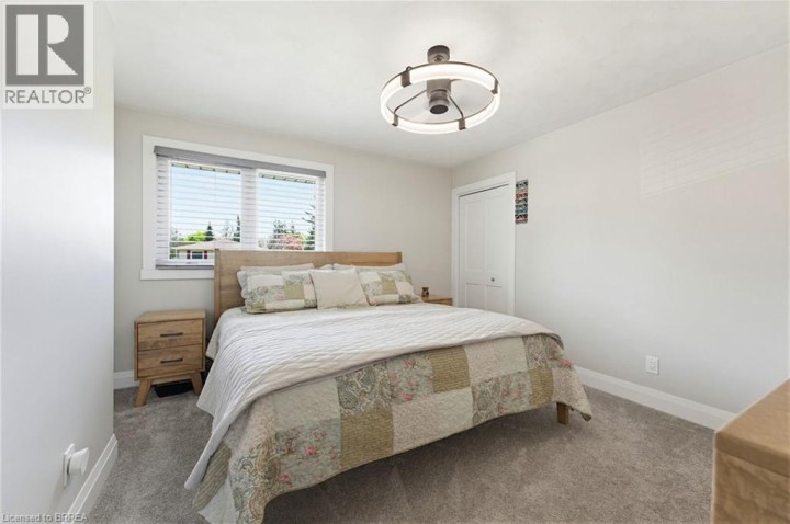 Photo 25 at 24 Magnolia Street, Sky Acres, Brantford