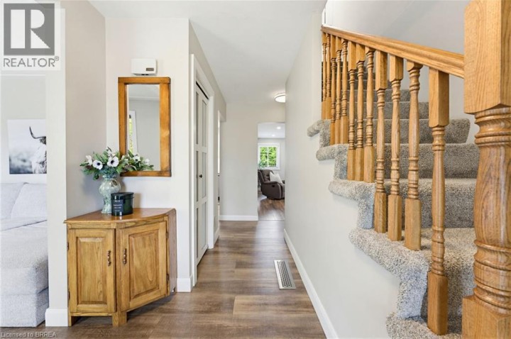 Photo 6 at 24 Magnolia Street, Sky Acres, Brantford