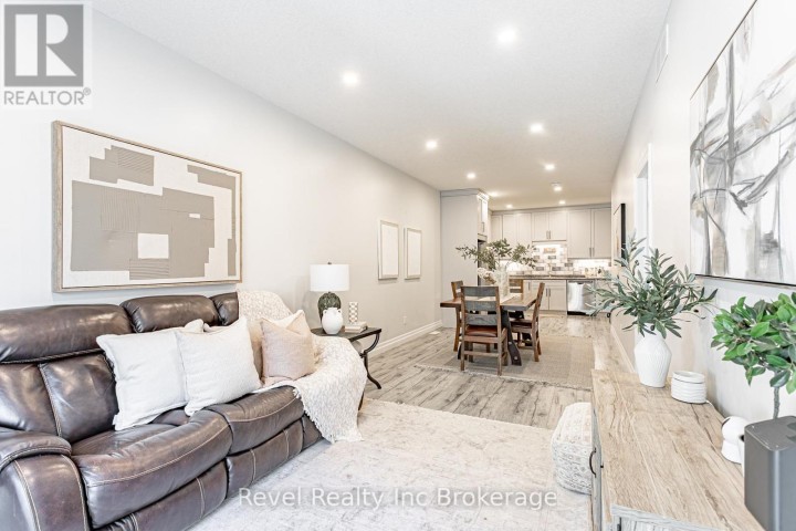 Photo 12 at 538 Lampman Place, Woodstock - South, Woodstock