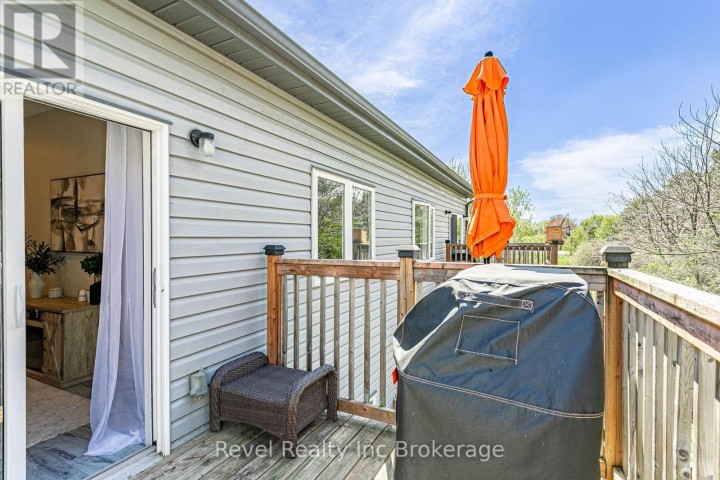 Photo 27 at 538 Lampman Place, Woodstock - South, Woodstock