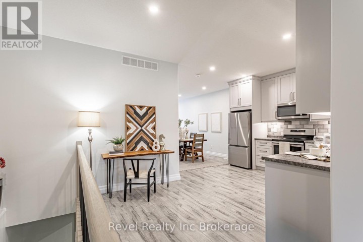 Photo 5 at 538 Lampman Place, Woodstock - South, Woodstock