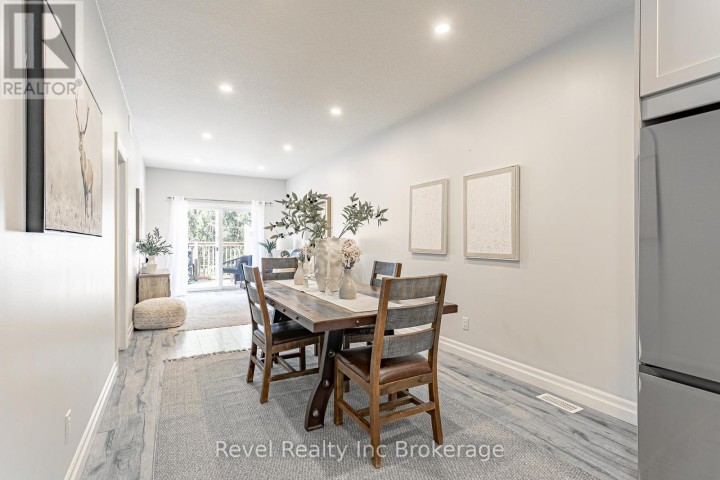Photo 9 at 538 Lampman Place, Woodstock - South, Woodstock