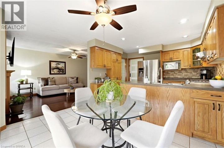 Photo 5 at 44 Blackfriar Lane, Brier Park, Brantford