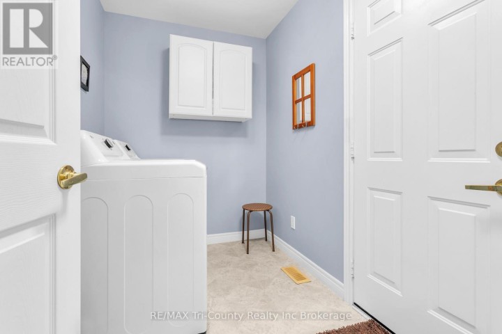 Photo 12 at 210 Baldwin Street, Tillsonburg