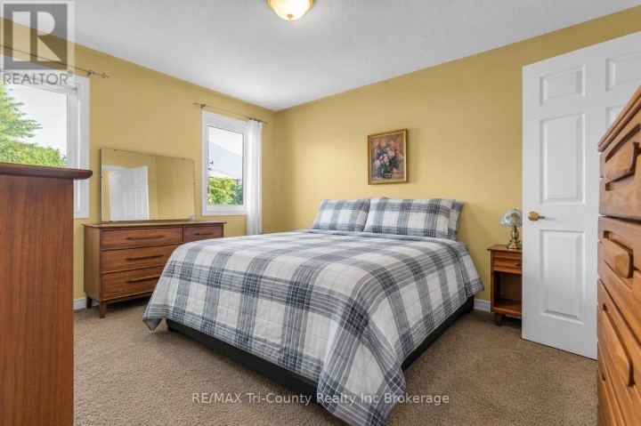 Photo 13 at 210 Baldwin Street, Tillsonburg