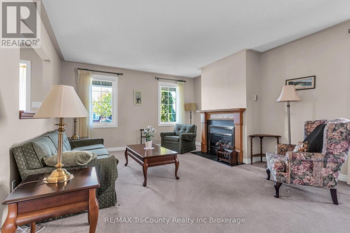 Photo 3 at 210 Baldwin Street, Tillsonburg