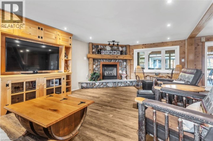 Photo 12 at 18 E Queen Street, Beachville, Ingersoll