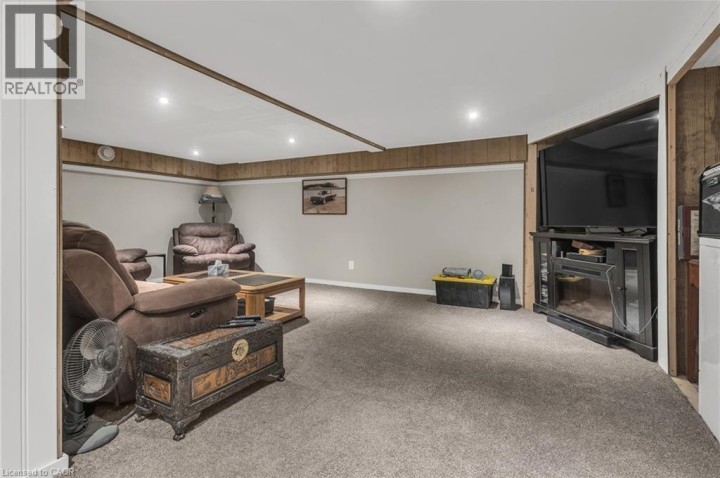Photo 25 at 18 E Queen Street, Beachville, Ingersoll