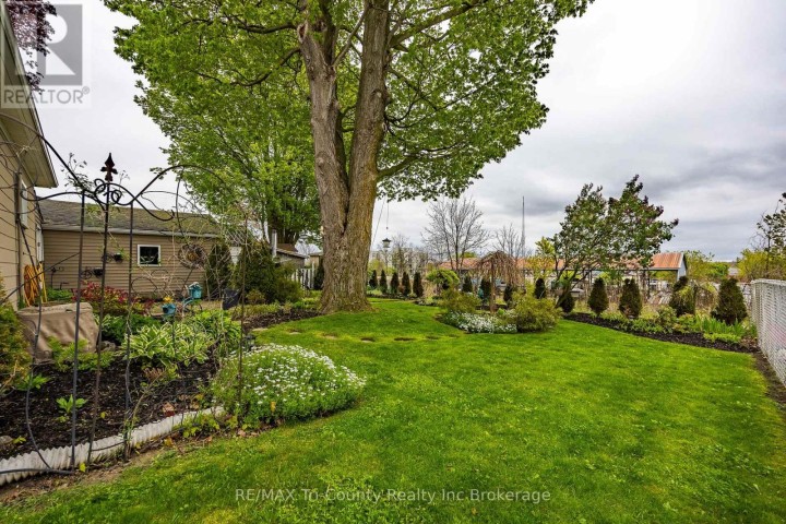 Photo 5 at 23 Pine Street, Tillsonburg