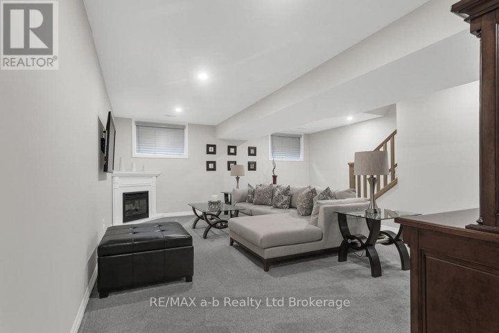 Photo 21 at 41 Lowrie Crescent, Tillsonburg