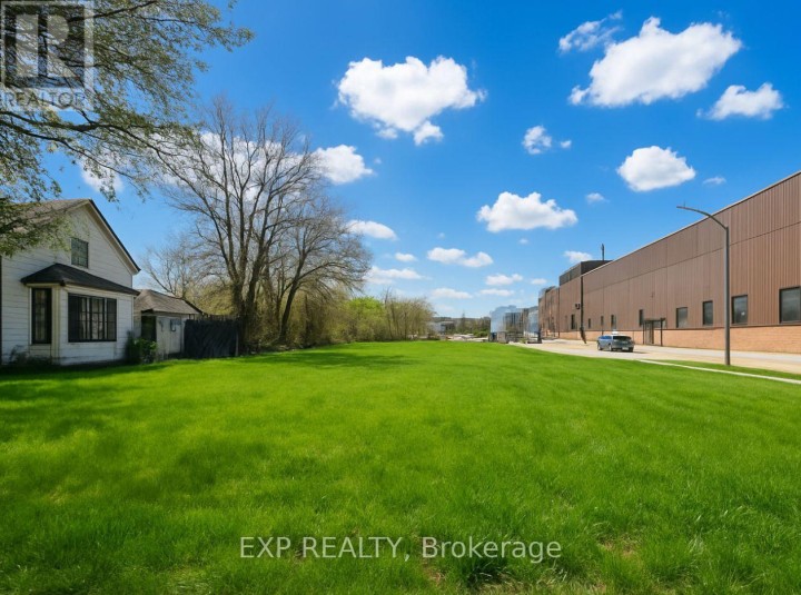 Photo 2 at 154 Robinson Street, Simcoe, Norfolk County